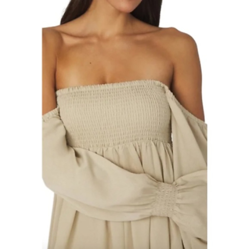 NWT Smocked Maxi Dress - Picture 3 of 6